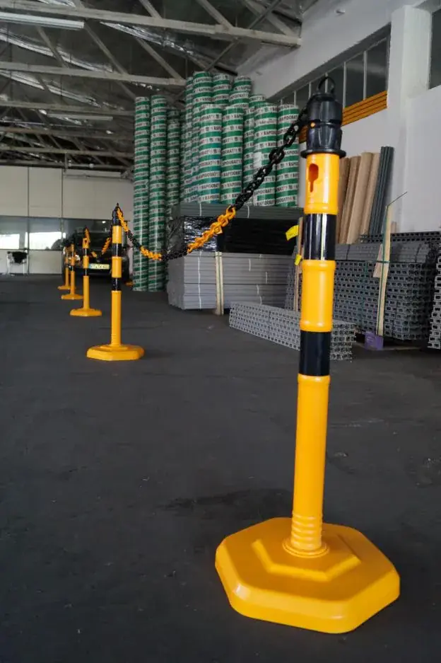 Potelet chaîne 4/6 POT JN
