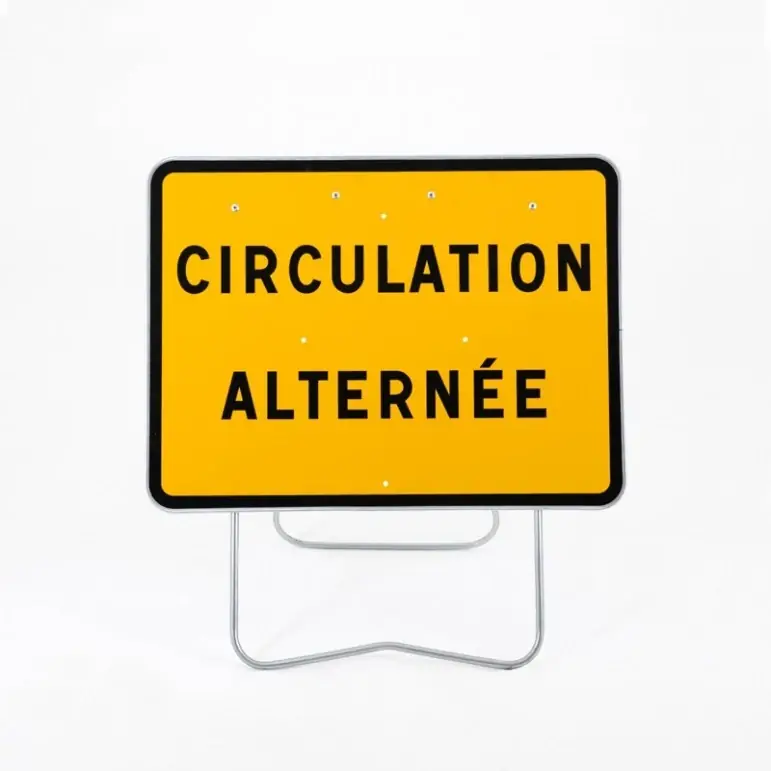Panneau acier sur trépied, Circulation alternée